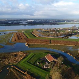 Luchtfoto fort bron robbert de koning