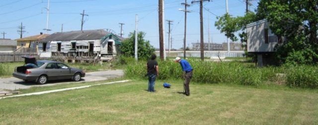 A uniform area such as your garden, a meadow or a park is a good place to monitor groundwater.