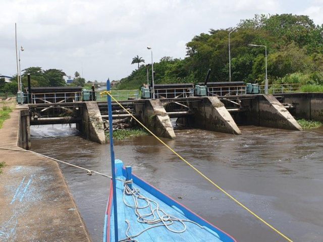 Discharge sluices at Saramacca Doorsteek