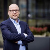 MARK NIESTEN 001 2