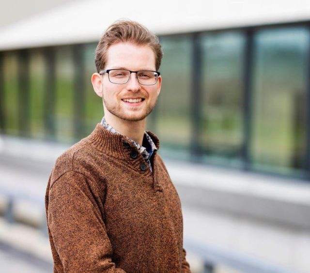 GS MENNO VAN DAM 002