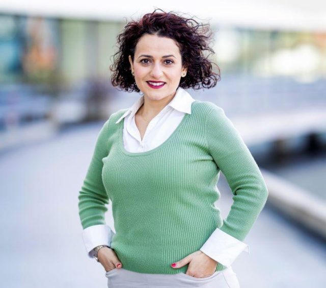 NANCY HADDADEN 001